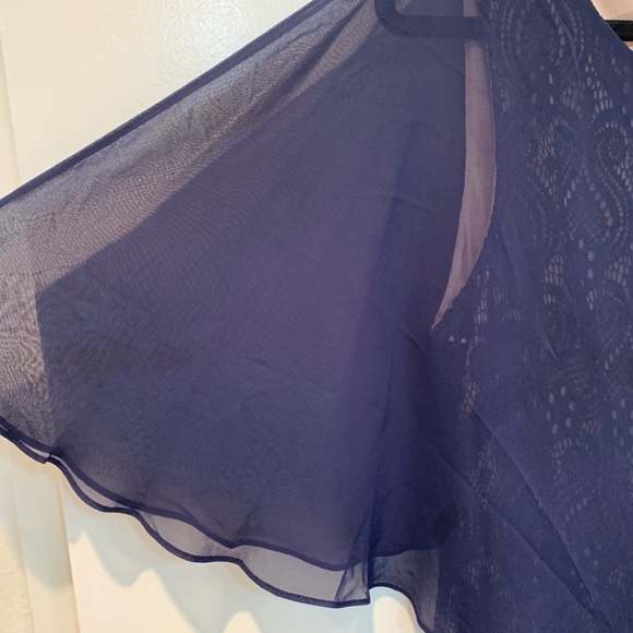 Evening Dress with Transparent Shawl - Picture 5 of 6